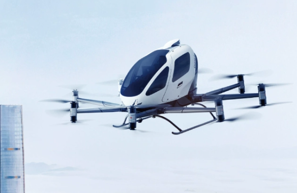 全球首个三证齐全 eVTOL 飞行器，亿航智能 EH216-S 获得生产许可证